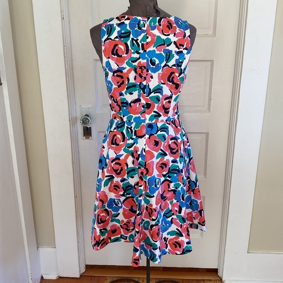 Tommy‎ Hilfiger 8 - Picture 3 of 5